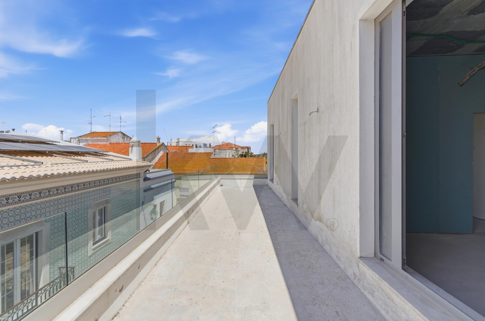 Apartamento T3 na Planta à Venda em Portimão - Algarve - Portugal - 1