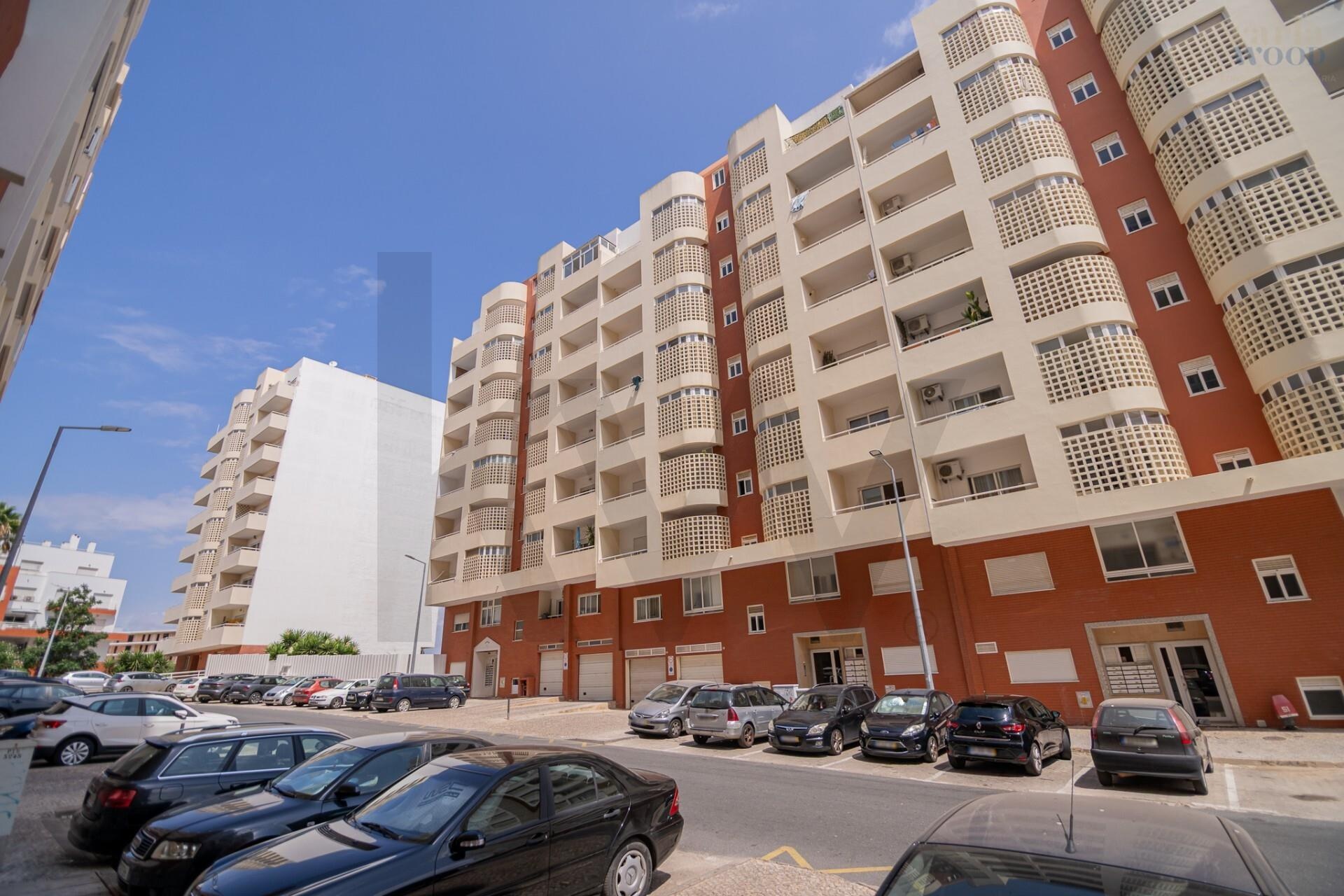 Apartamento T3 à Venda em Portimão - Algarve - Portugal - 3