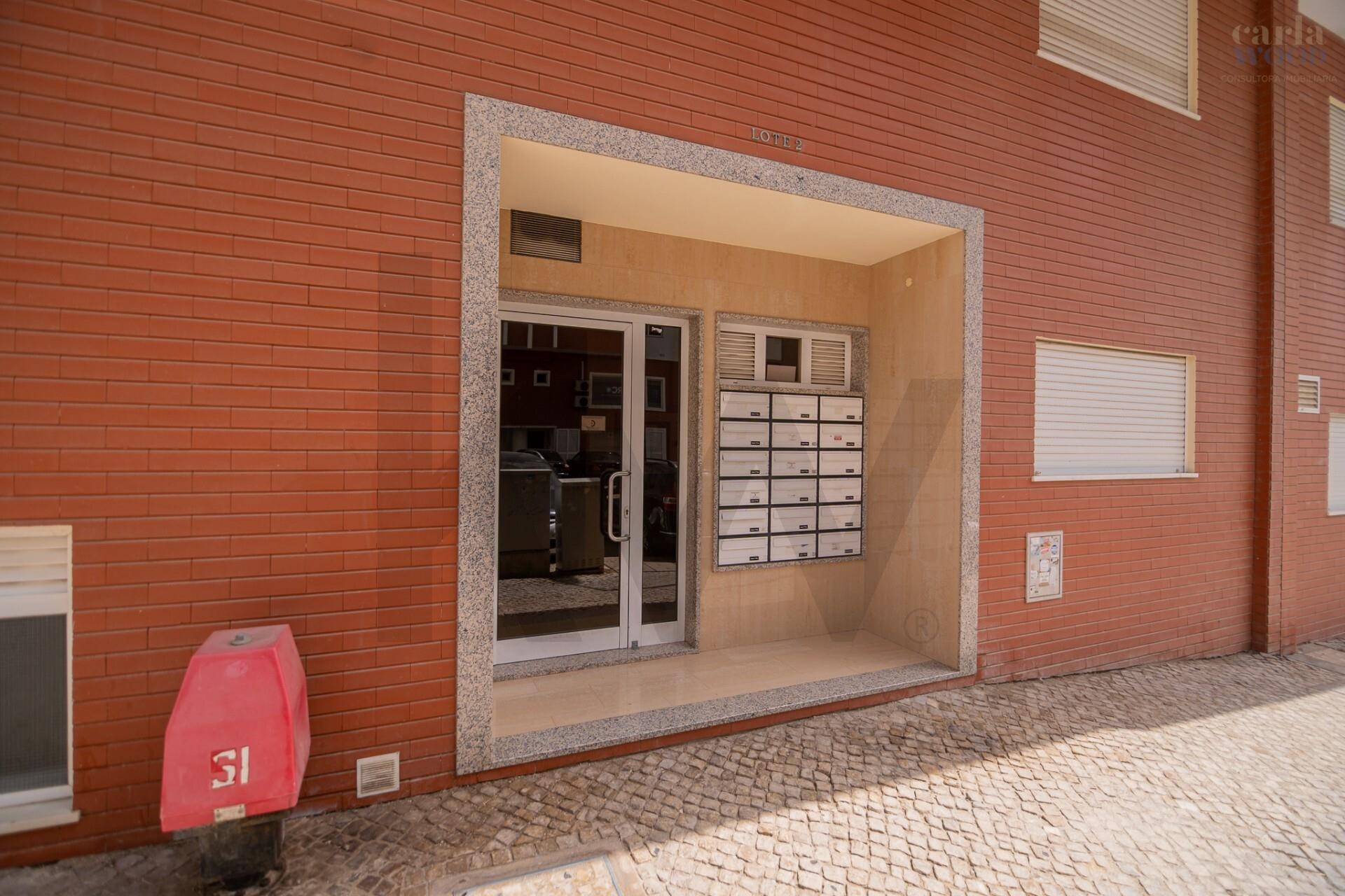 Apartamento T3 à Venda em Portimão - Algarve - Portugal - 4