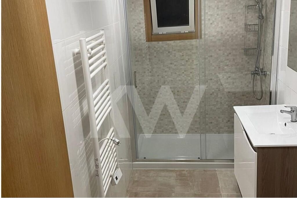 Apartamento T3 à Venda em Porto - Portugal - 6