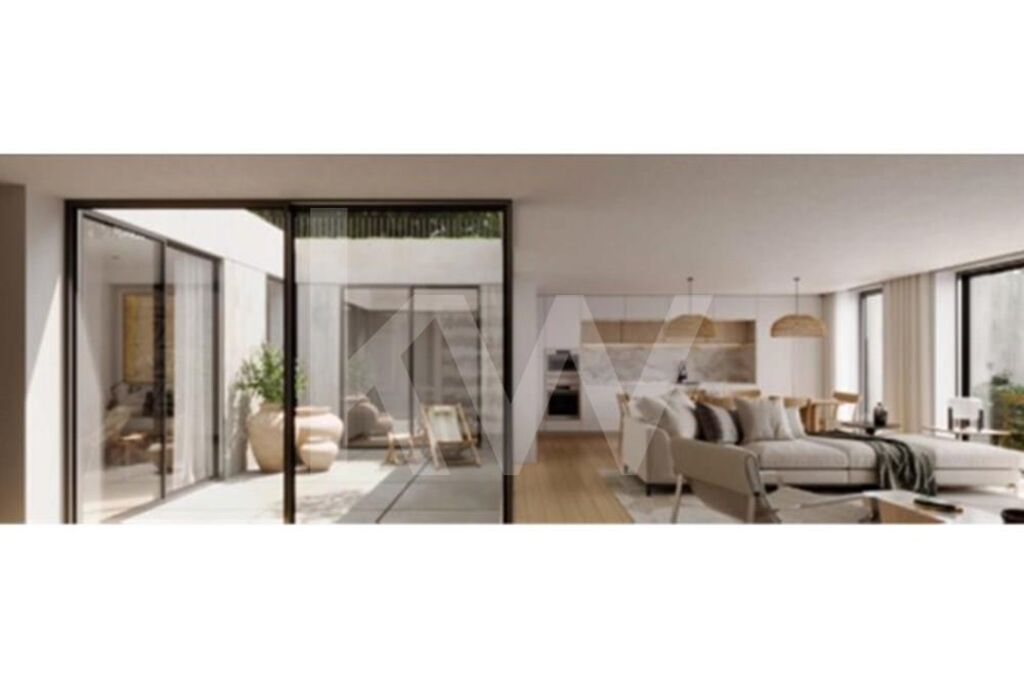 Apartamento T3 na Planta à Venda em Porto - Portugal - 4