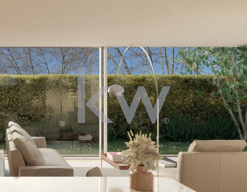 Apartamento T3 na Planta à Venda em Porto - Portugal - 6