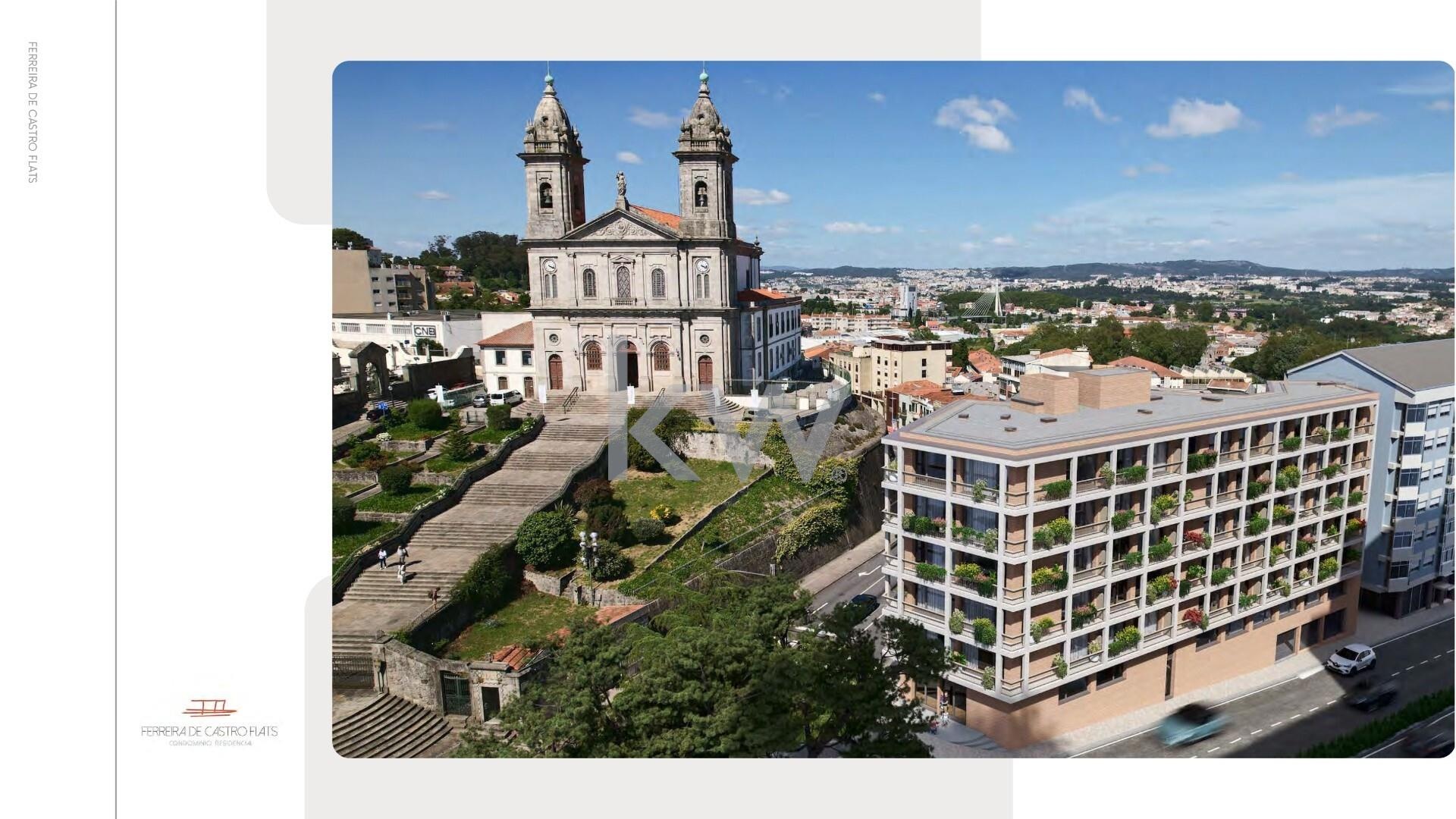 Apartamento T3 na Planta à Venda em Porto - Portugal - 1