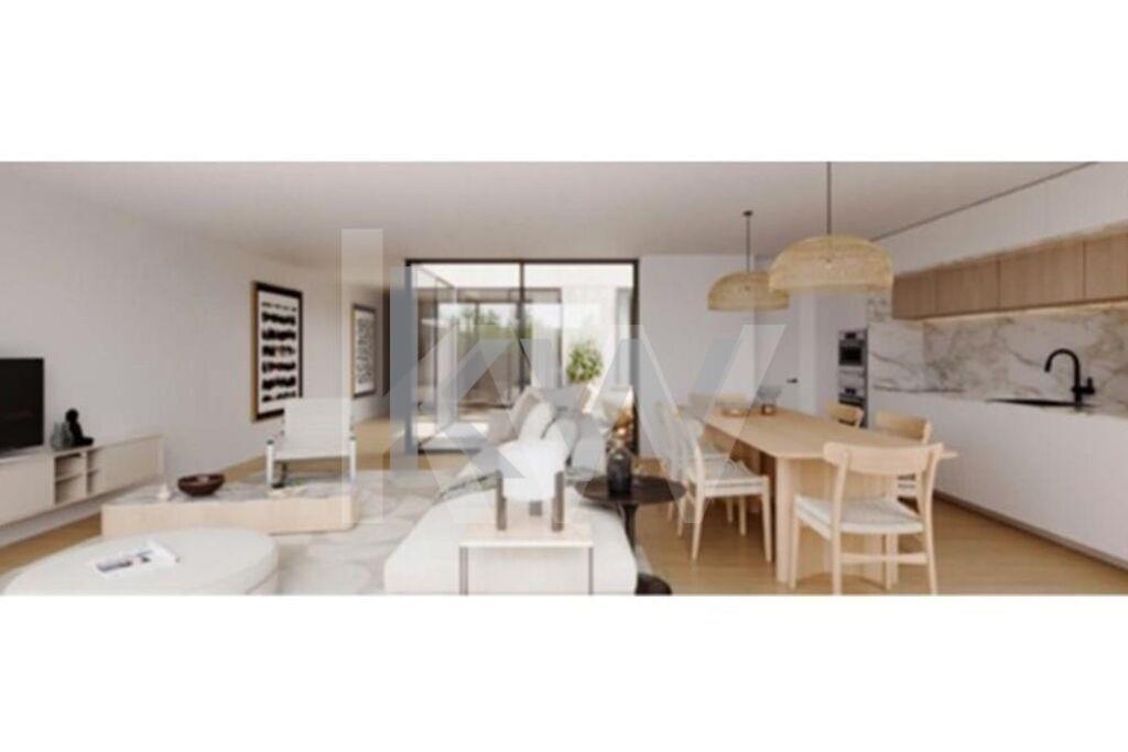 Apartamento T3 na Planta à Venda em Porto - Portugal - 6