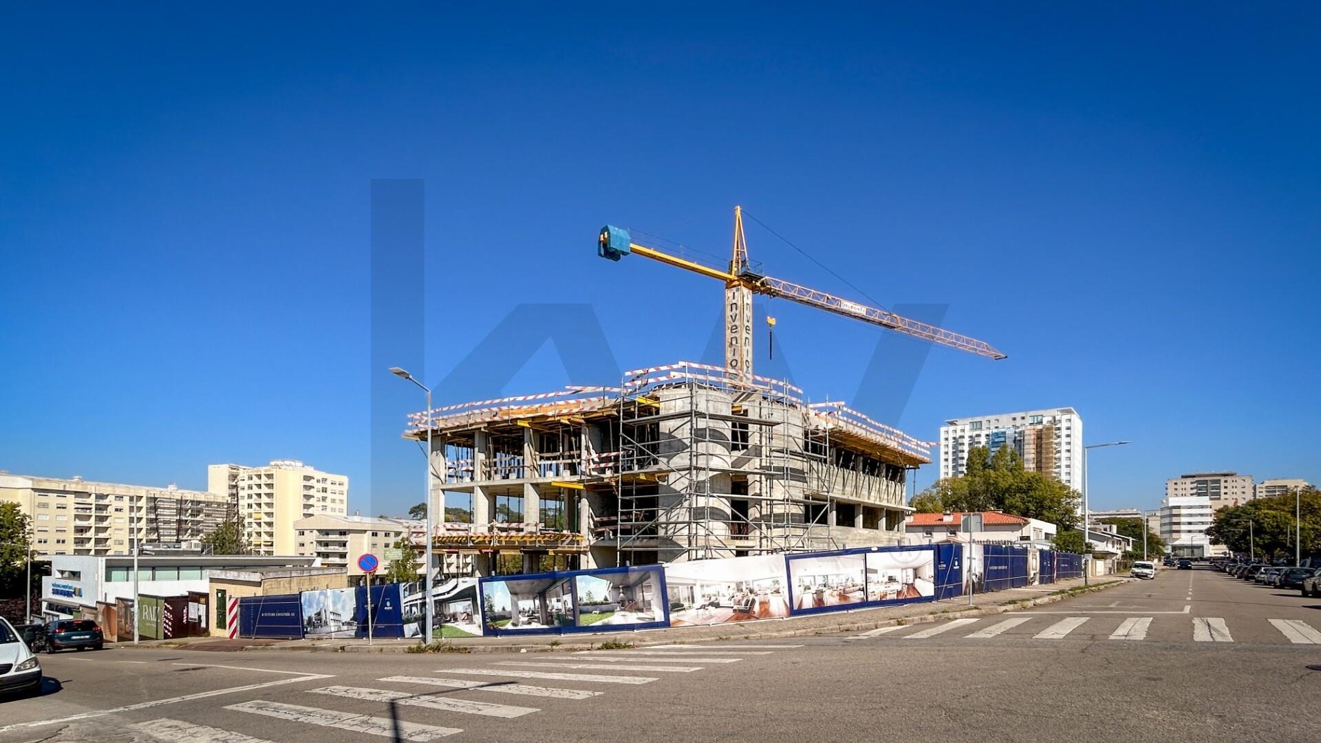 Apartamento T3 à Venda em Porto - Portugal - 1