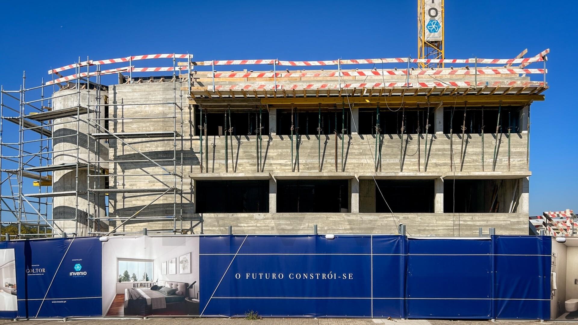 Apartamento T3 à Venda em Porto - Portugal - 3