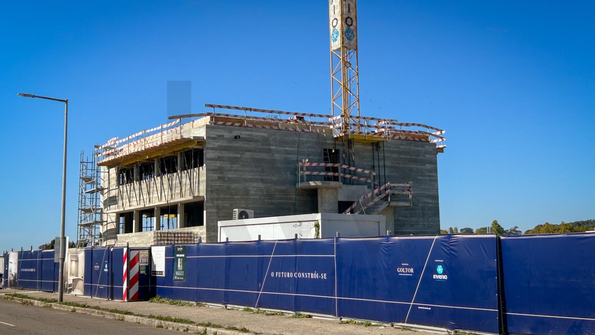 Apartamento T3 à Venda em Porto - Portugal - 4