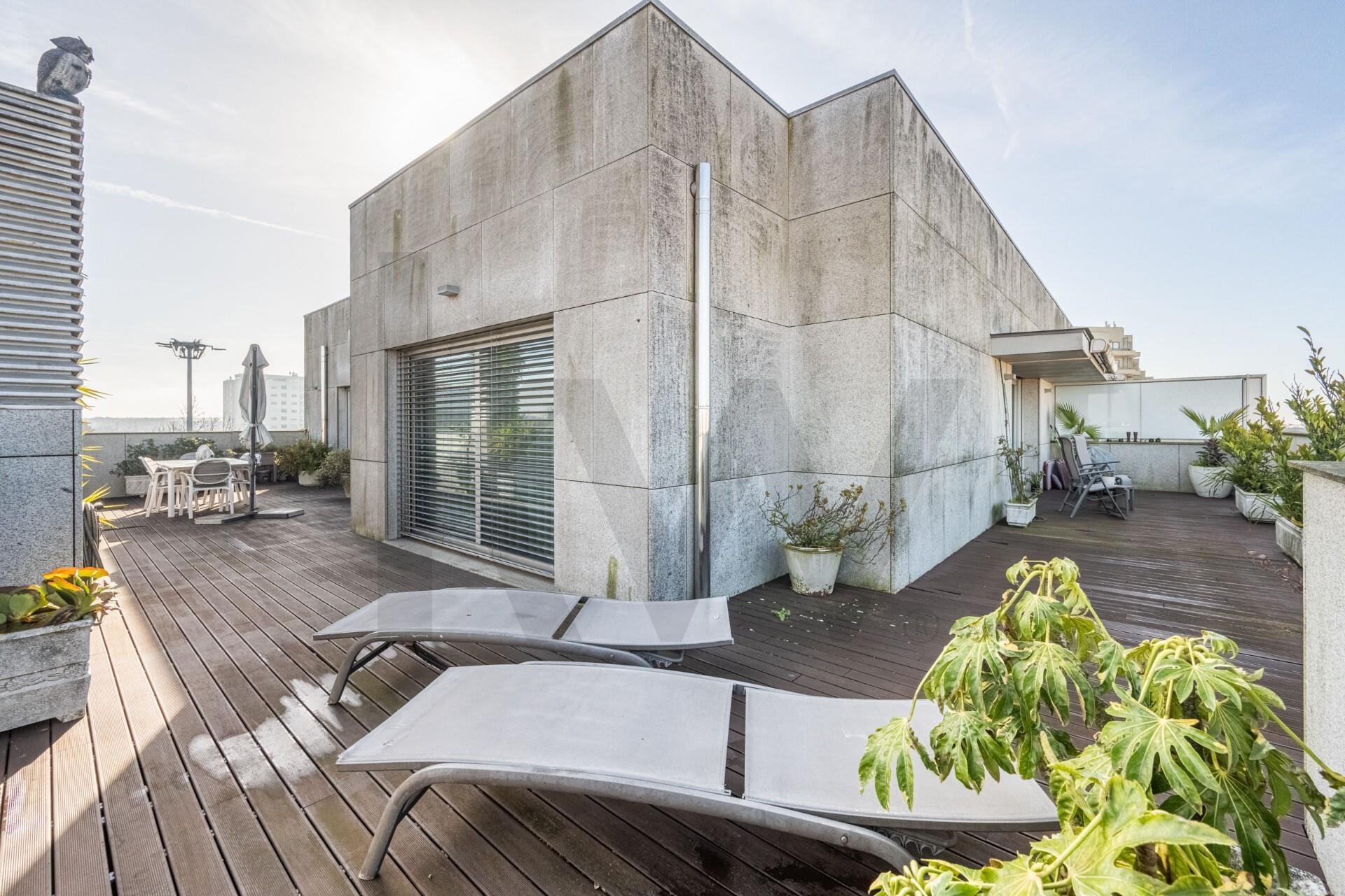 Apartamento T3 à Venda em Porto - Portugal - 4
