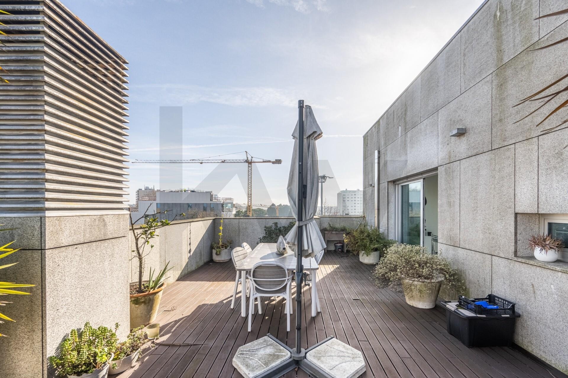 Apartamento T3 à Venda em Porto - Portugal - 5