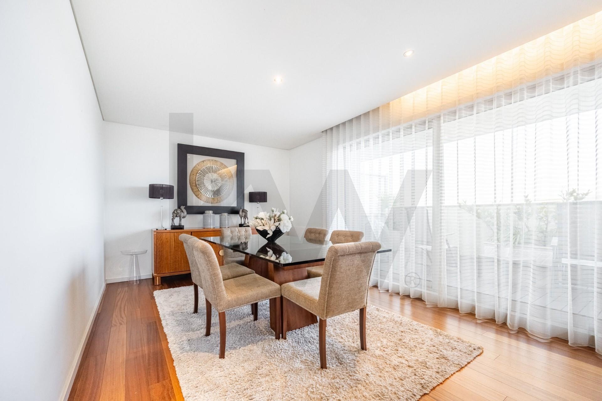 Apartamento T3 à Venda em Porto - Portugal - 7