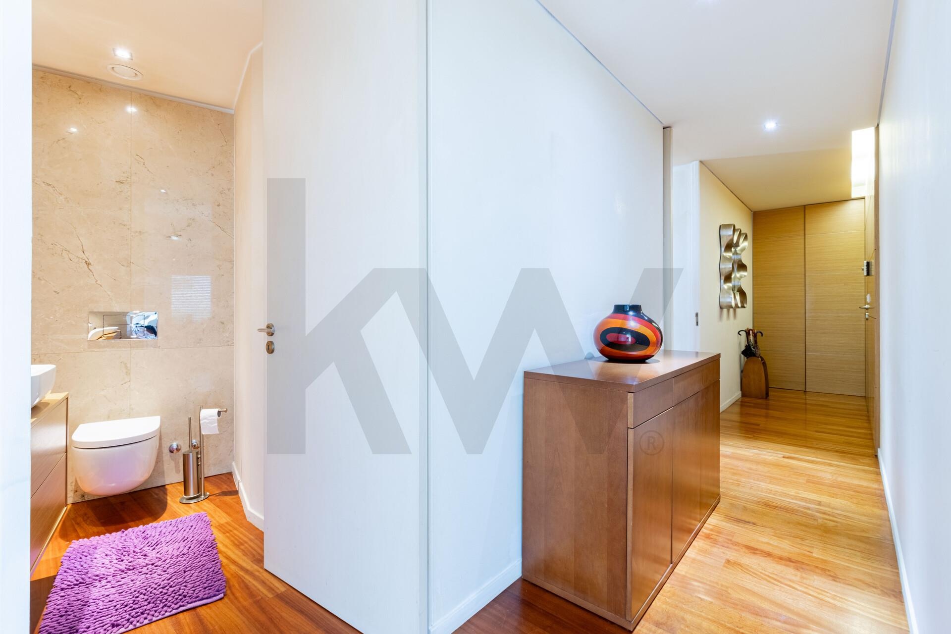 Apartamento T3 à Venda em Porto - Portugal - 5
