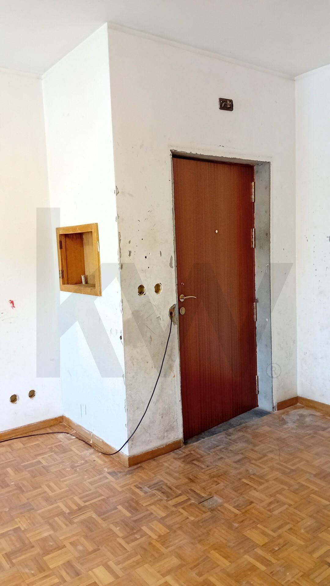 Apartamento T3 à Venda em Porto - Portugal - 3