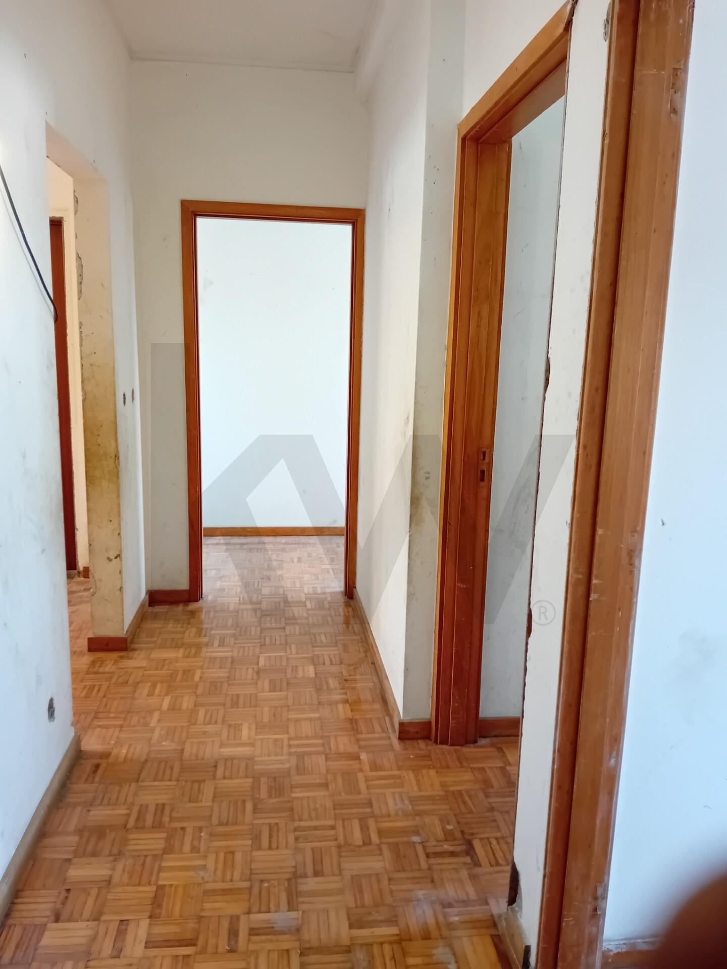 Apartamento T3 à Venda em Porto - Portugal - 4