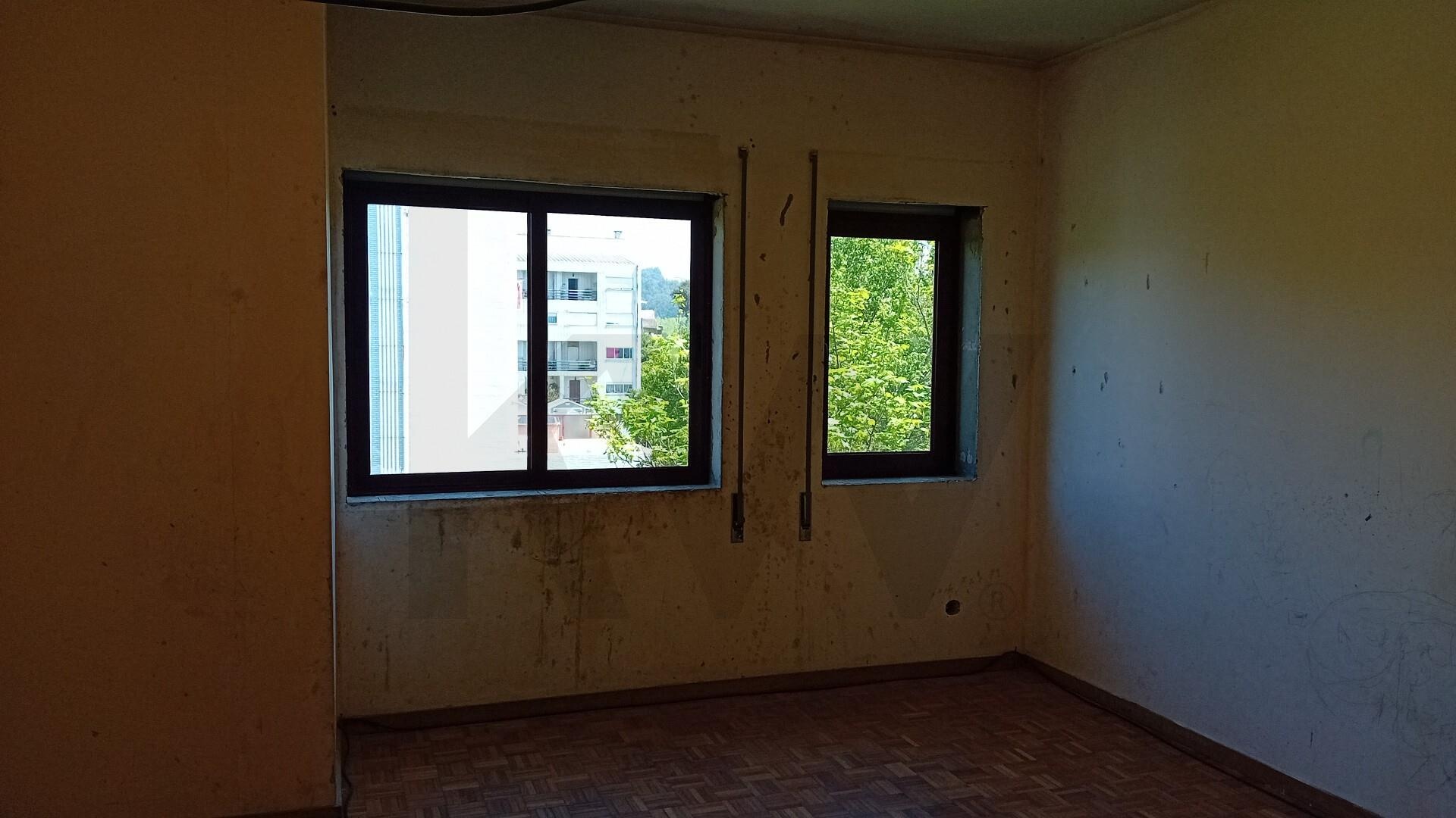 Apartamento T3 à Venda em Porto - Portugal - 8