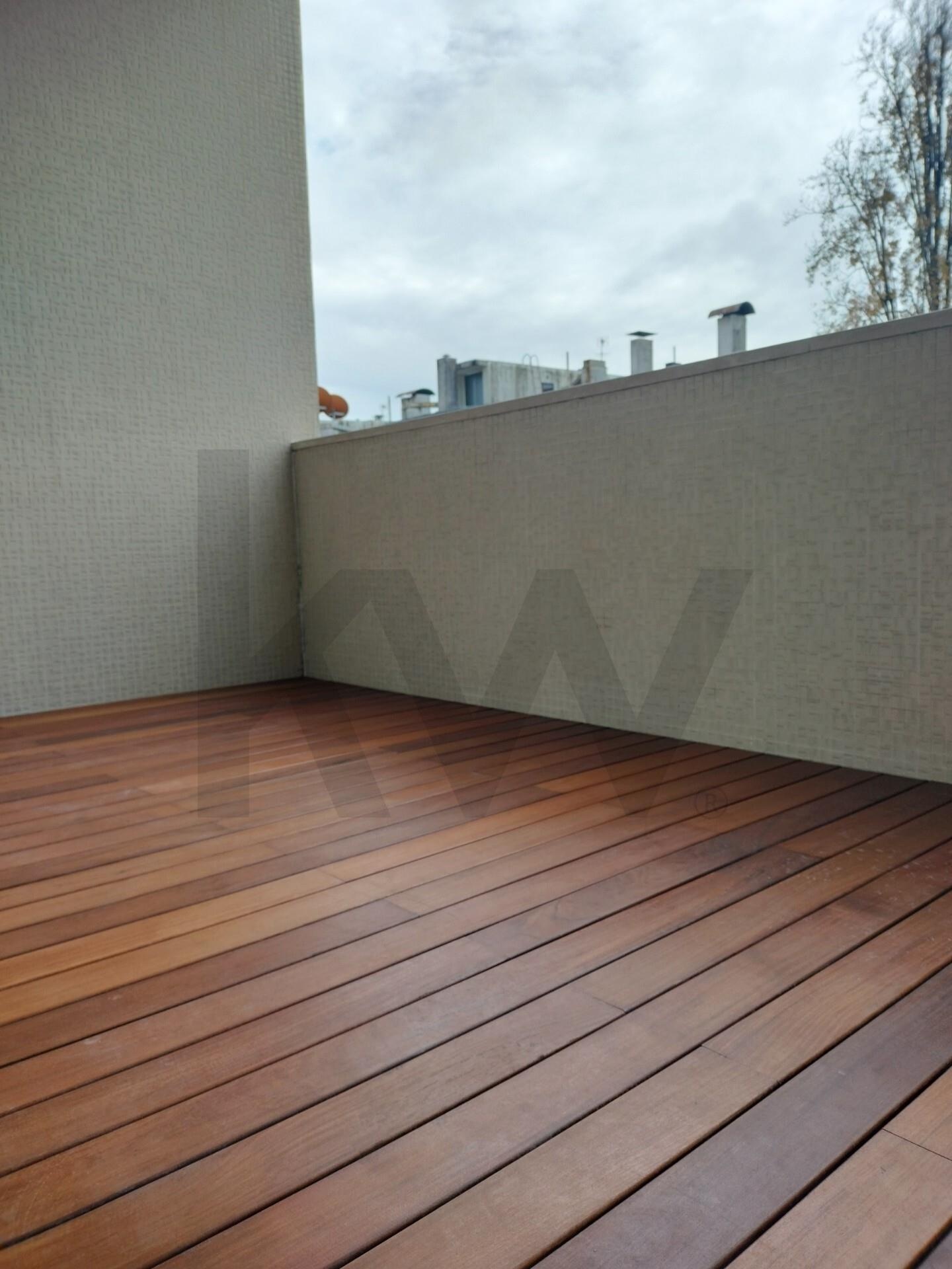 Apartamento T3 à Venda em Porto - Portugal - 7