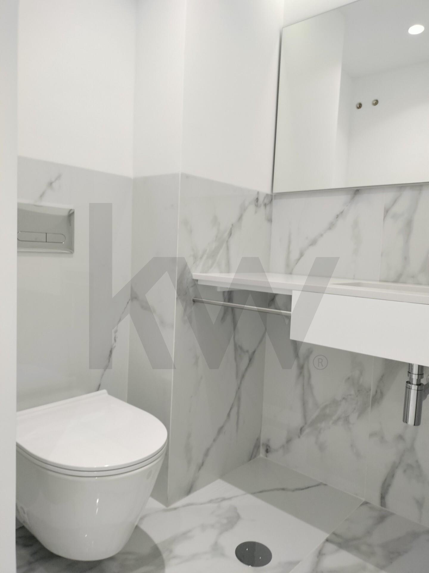 Apartamento T3 à Venda em Porto - Portugal - 8