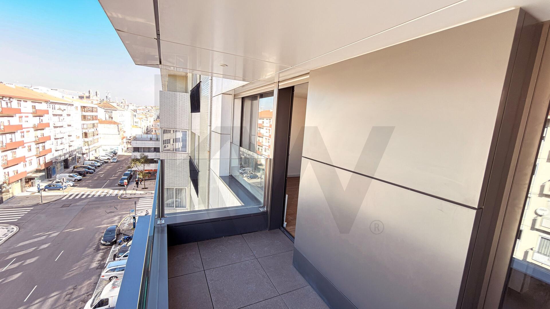 Apartamento T3 à Venda em Porto - Portugal - 4