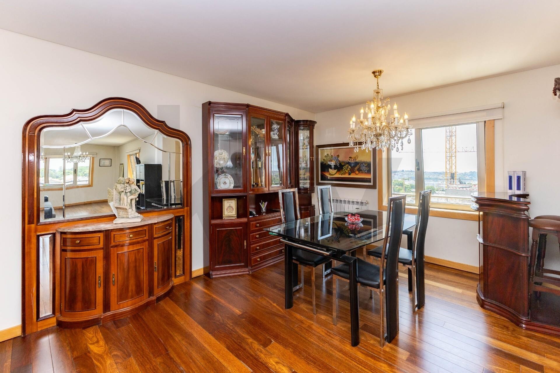 Apartamento T3 à Venda em Porto - Portugal - 6