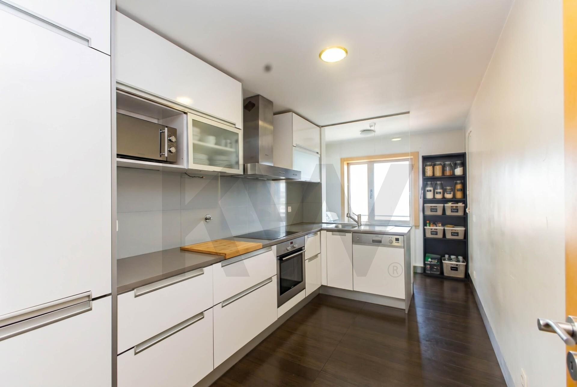 Apartamento T3 à Venda em Porto - Portugal - 7