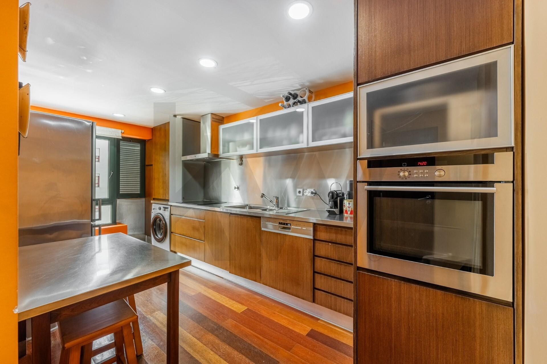 Apartamento T3 à Venda em Porto - Portugal - 7