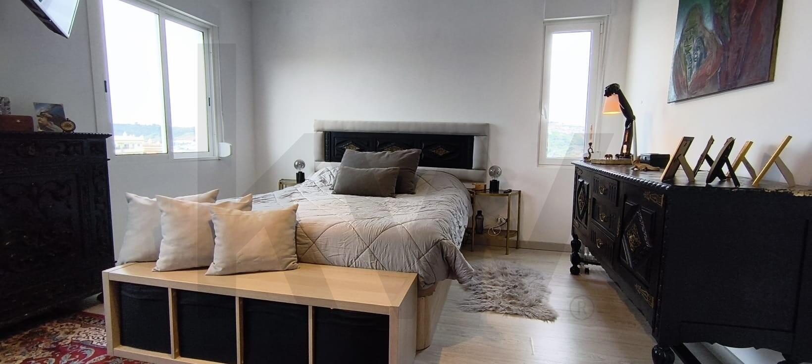 3 Bedroom Home for Sale in Santo António Cavaleiros - Lisbon - Portugal - 1