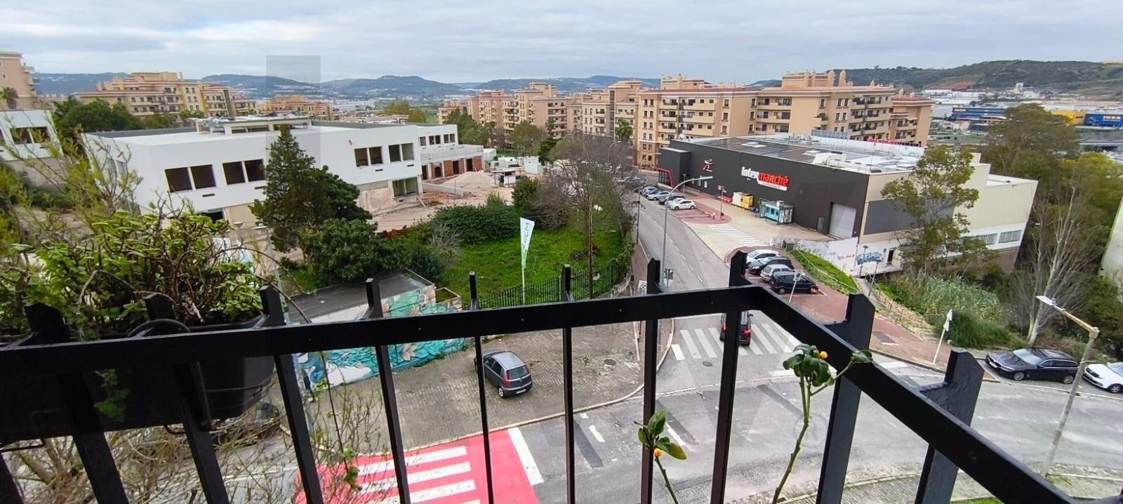 3 Bedroom Home for Sale in Santo António Cavaleiros - Lisbon - Portugal - 2