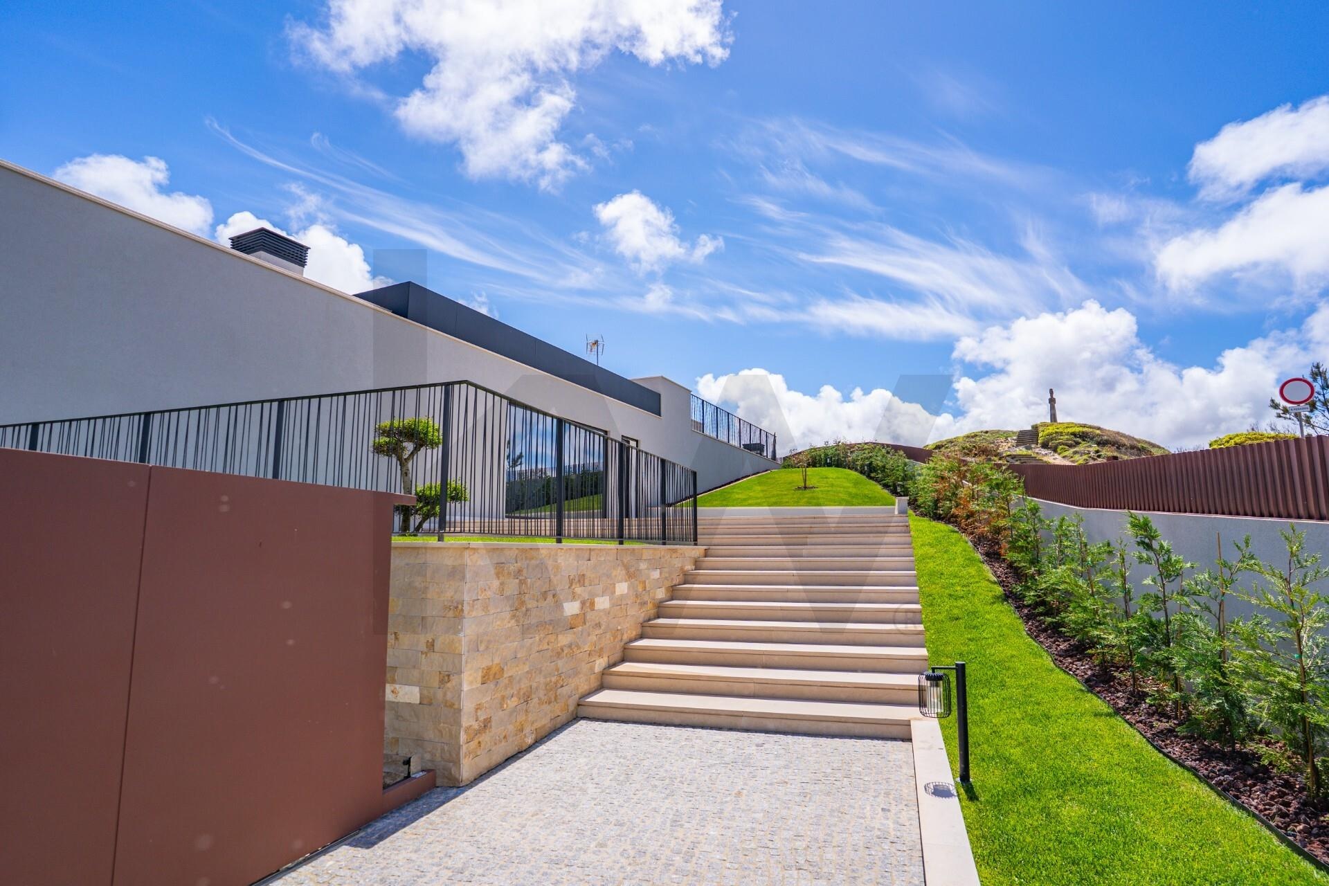 Apartamento T3 à Venda em São Martinho Do Porto - Leiria - Portugal - 4