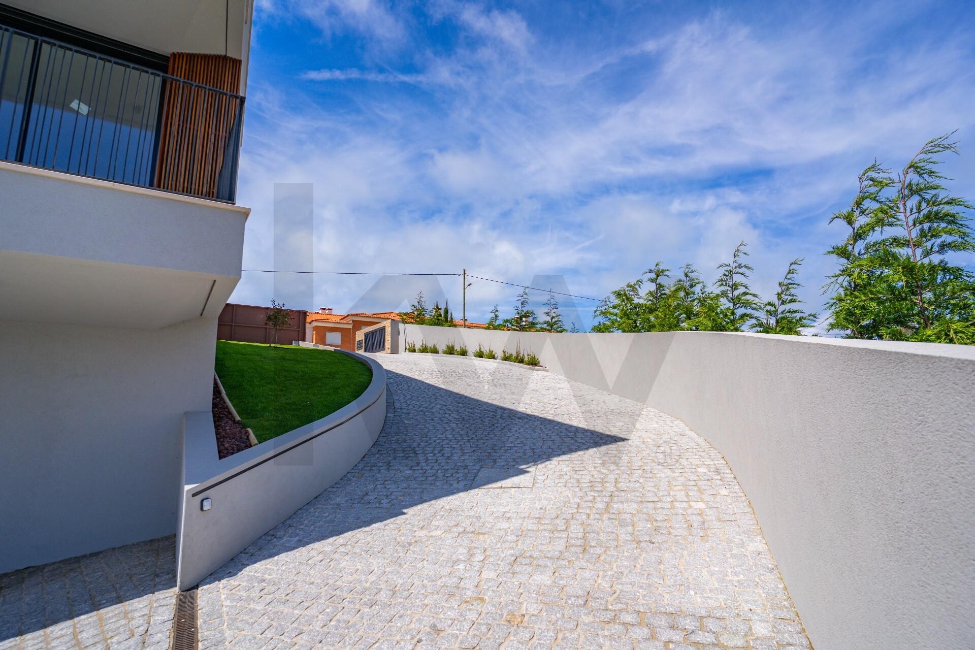 Apartamento T3 à Venda em São Martinho Do Porto - Leiria - Portugal - 7