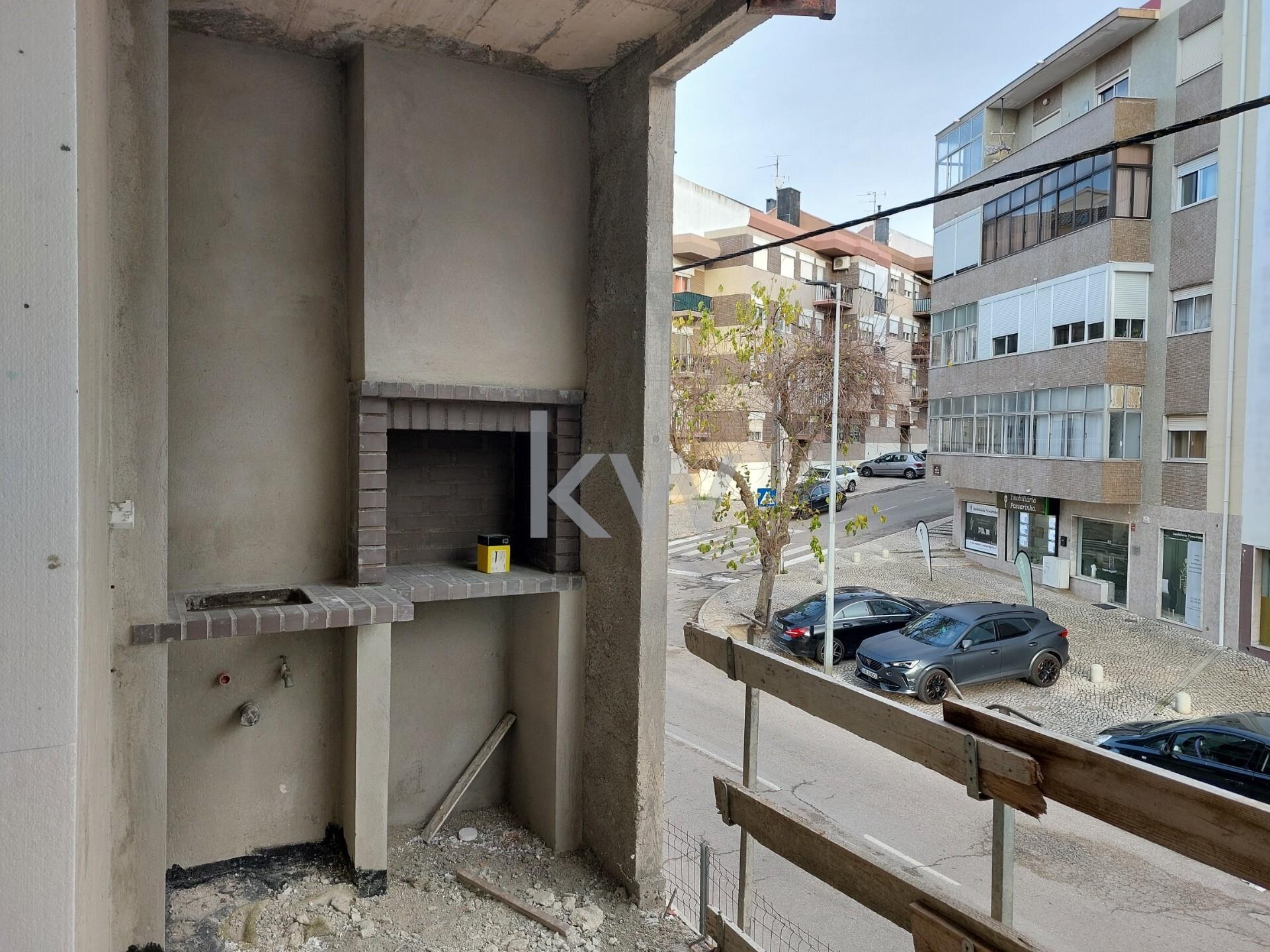Apartamento T3 na Planta à Venda em Seixal - Portugal - 5