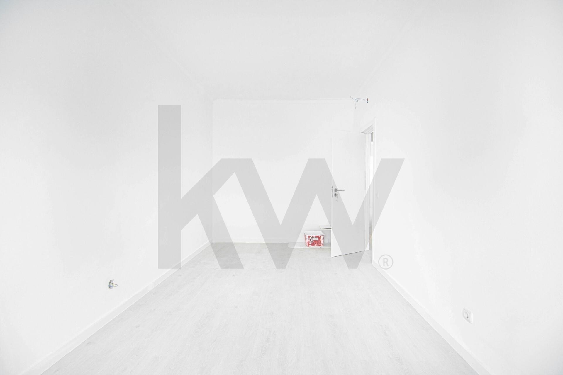 Apartamento T3 à Venda em Seixal - Portugal - 7