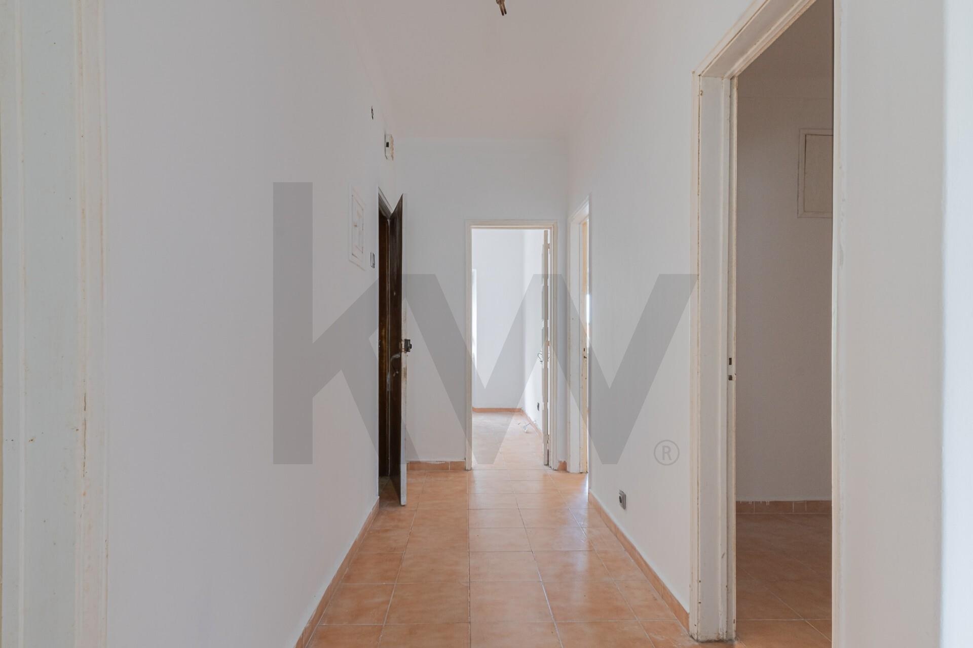 Apartamento T3 à Venda em Seixal - Portugal - 3