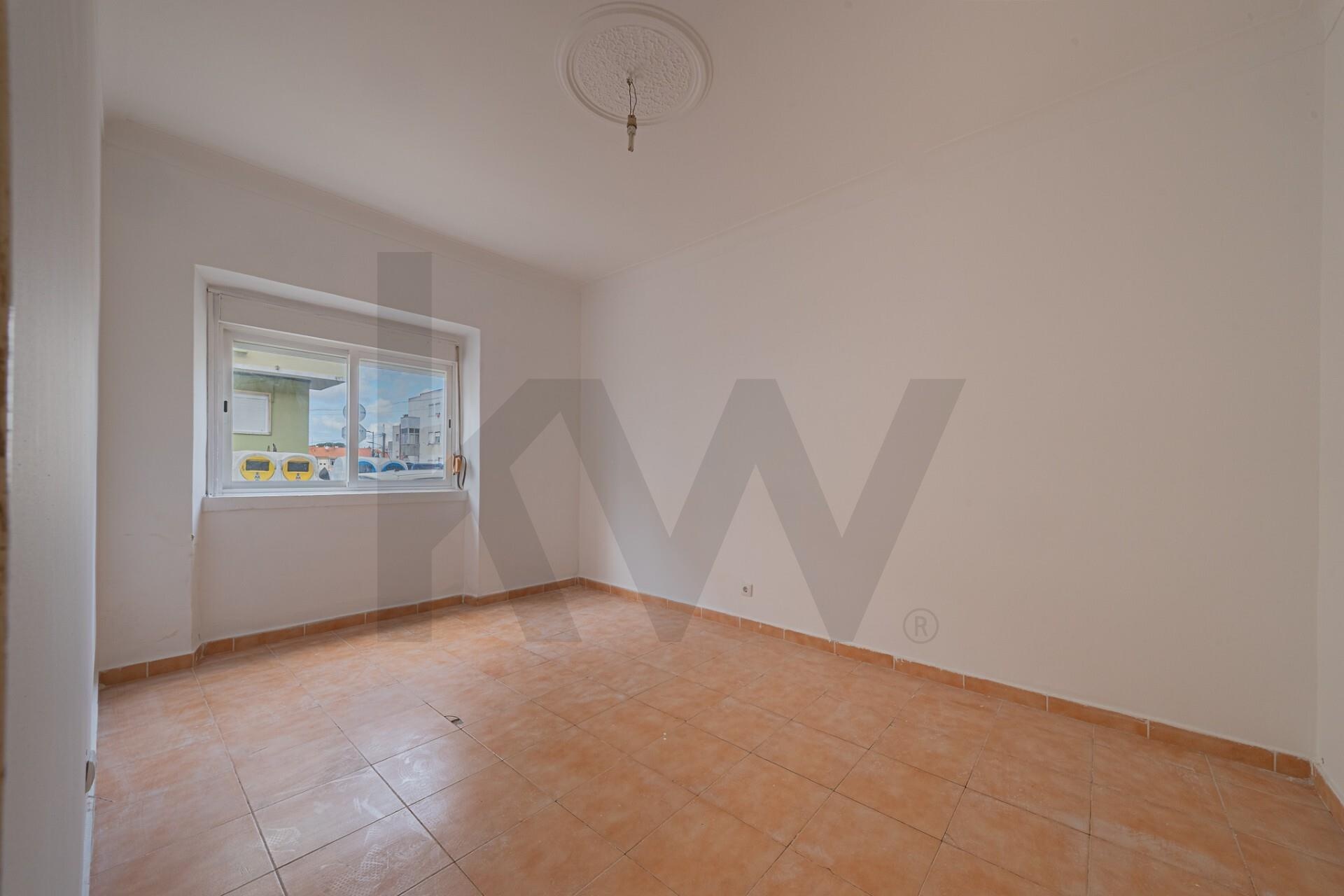 Apartamento T3 à Venda em Seixal - Portugal - 7
