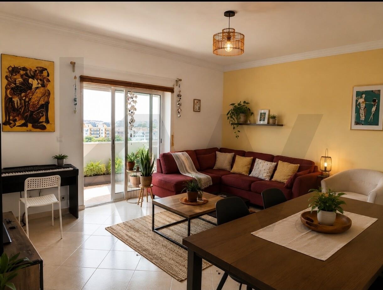Apartamento T3 à Venda em Seixal - Portugal - 1