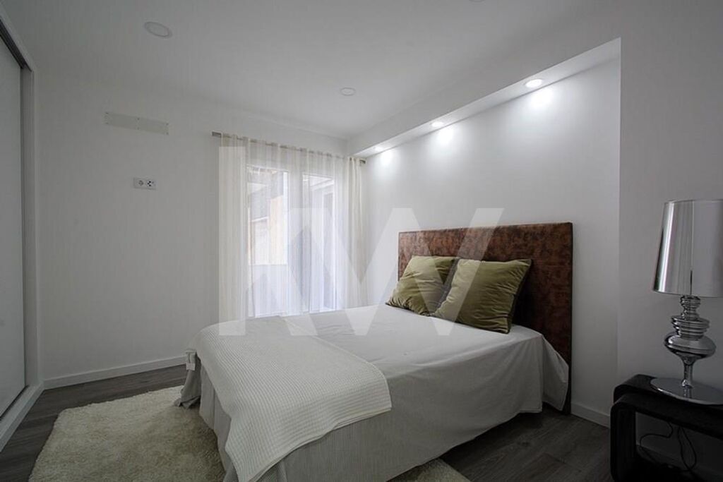 Apartamento T3 à Venda em Seixal - Portugal - 2