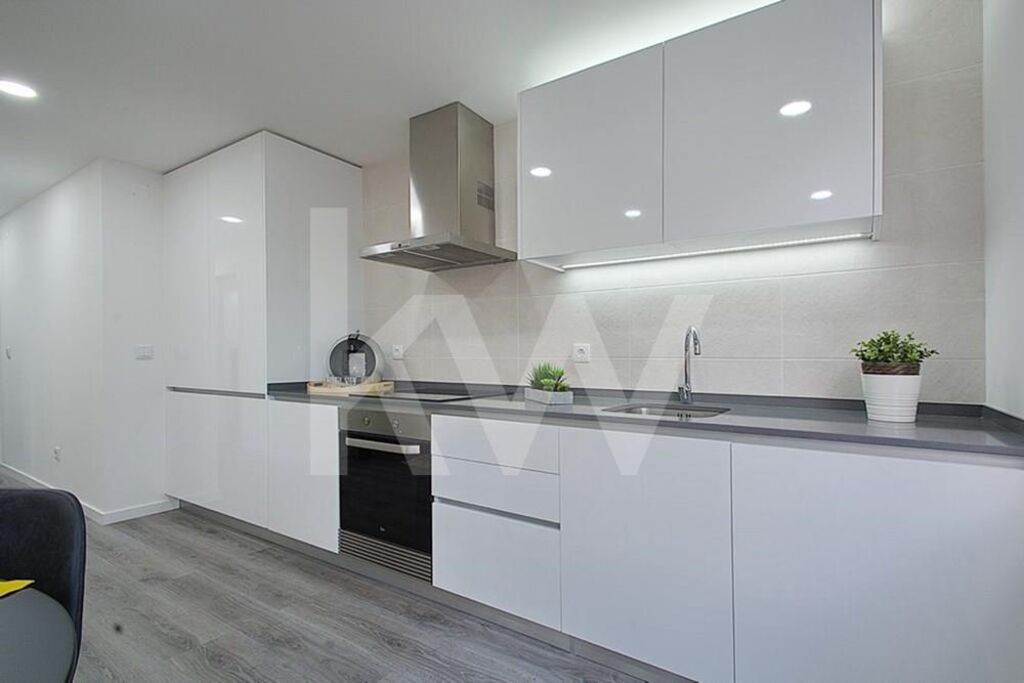 Apartamento T3 à Venda em Seixal - Portugal - 6