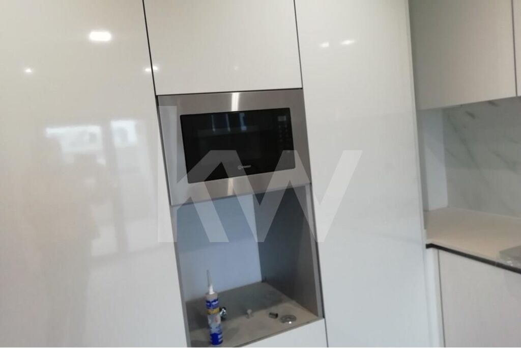 Apartamento T3 à Venda em Seixal - Portugal - 4