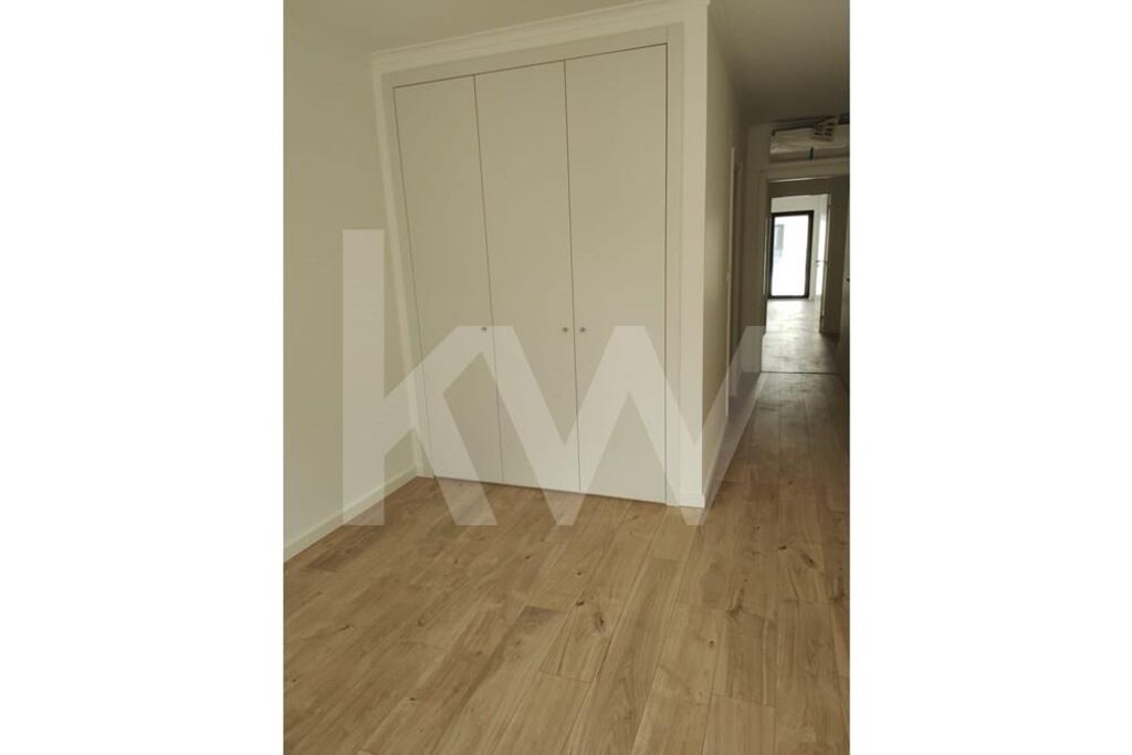 Apartamento T3 à Venda em Seixal - Portugal - 8