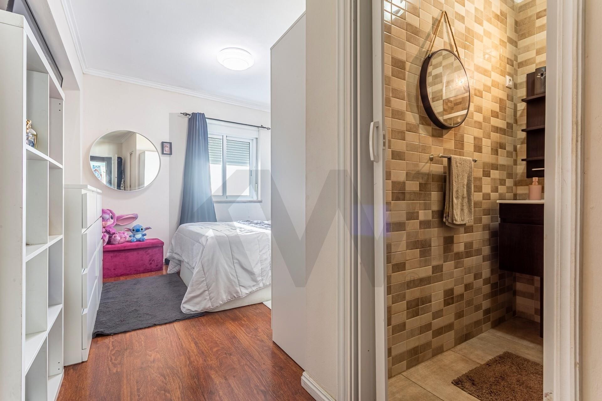 Apartamento T3 à Venda em Setúbal - Portugal - 5