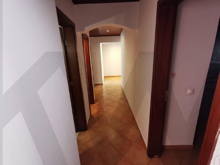 Apartamento T3 à Venda em Setúbal - Portugal - 2