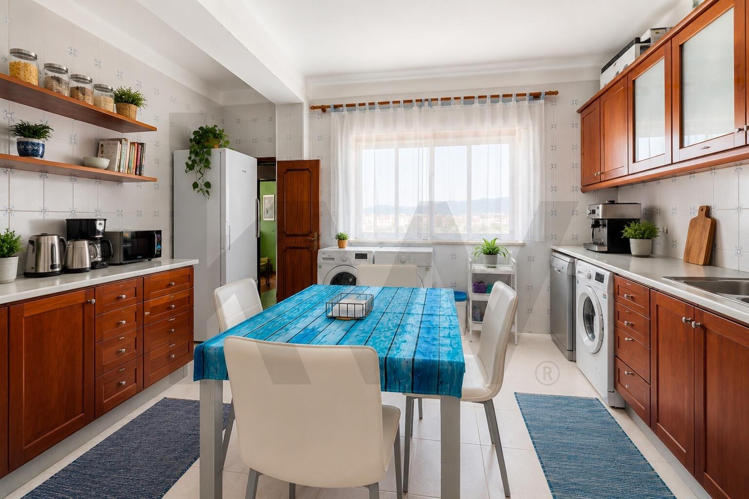 Apartamento T3 à Venda em Setúbal - Portugal - 3