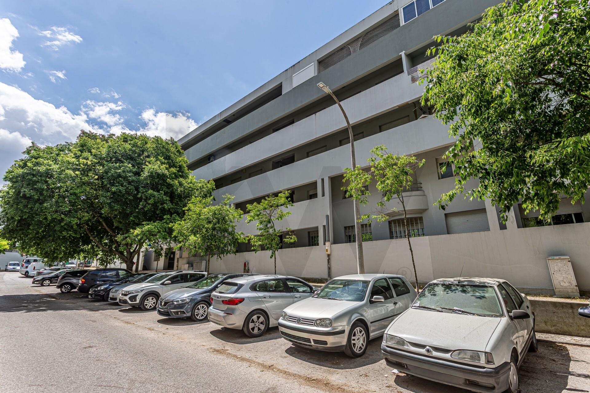 Apartamento T3 à Venda em Setúbal - Portugal - 1