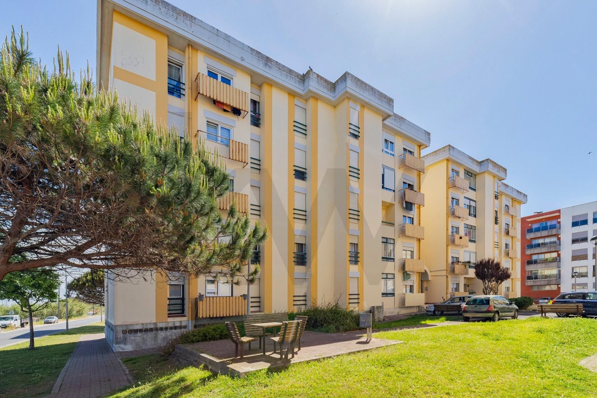 Apartamento T3 à Venda em Sines - Setúbal - Portugal - 1