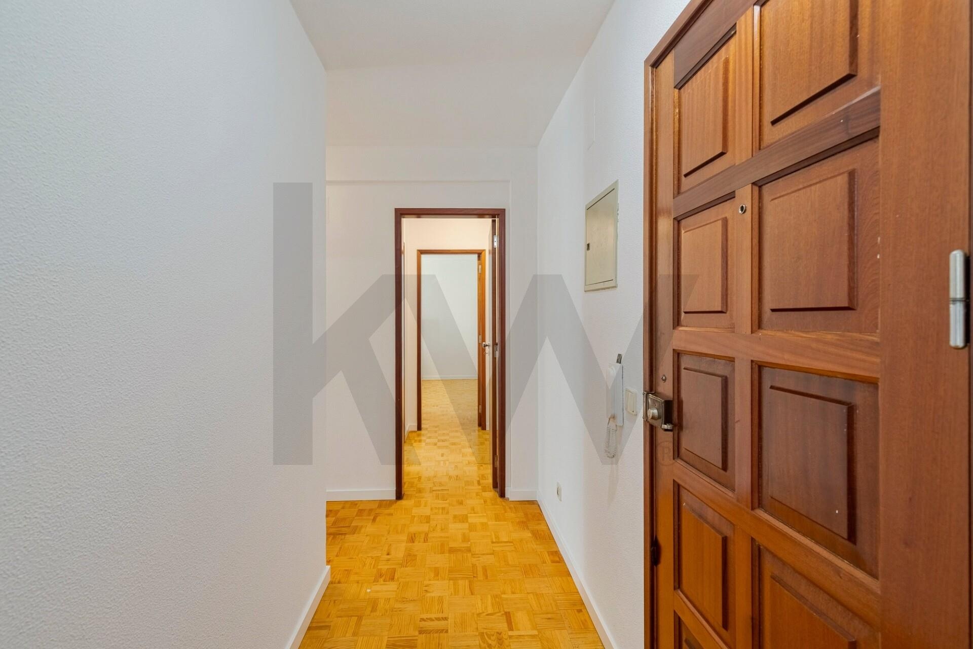 Apartamento T3 à Venda em Sines - Setúbal - Portugal - 5