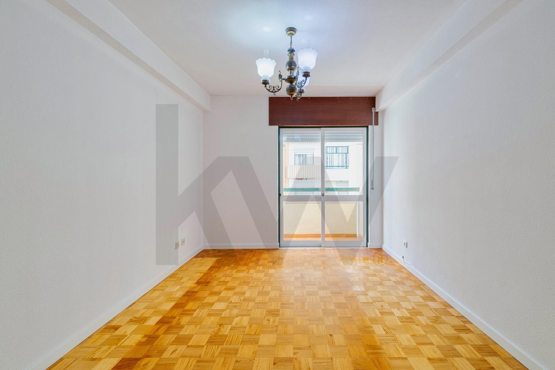 Apartamento T3 à Venda em Sines - Setúbal - Portugal - 7