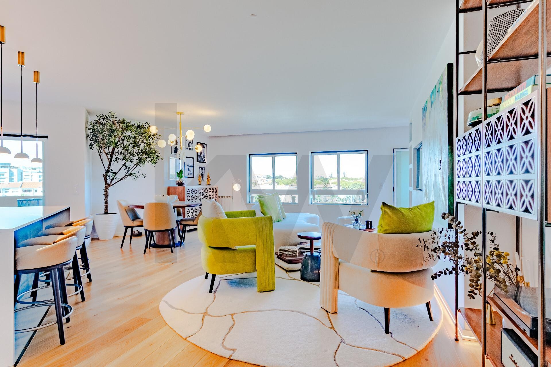 Apartamento T3 à Venda em União Das Freguesias De Carcavelos E Parede - Lisboa - Portugal - 3
