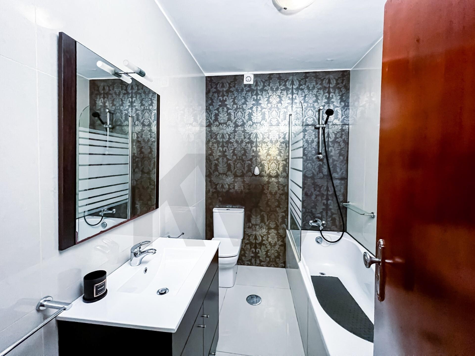 Apartamento T3 à Venda em Vila Do Conde - Porto - Portugal - 8
