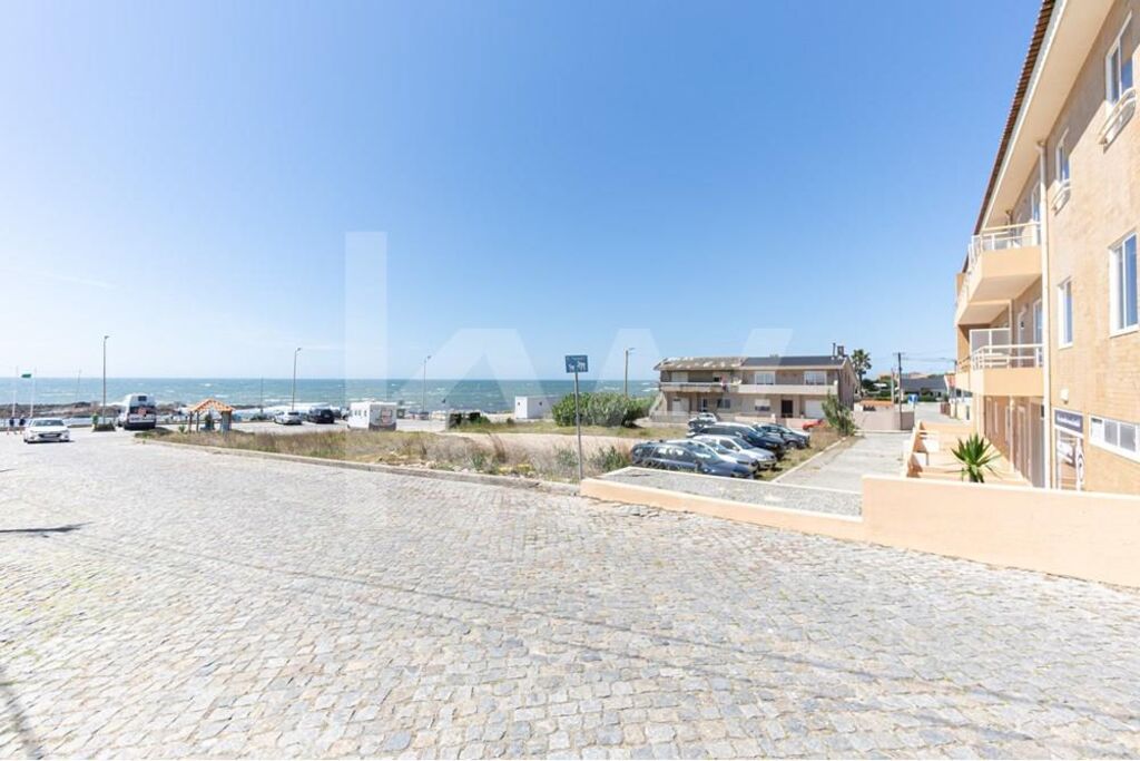 Apartamento T3 à Venda em Vila Do Conde - Porto - Portugal - 3