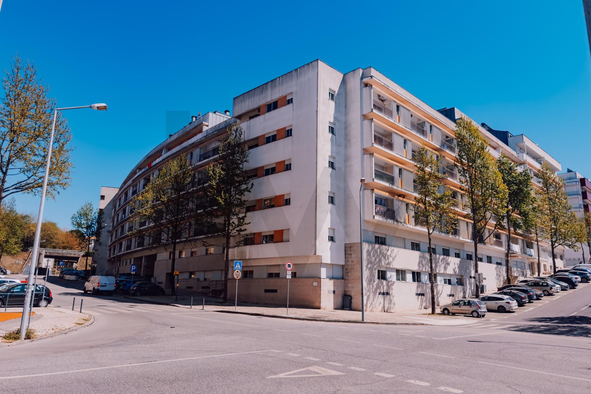 Apartamento T3 à Venda em Viseu - Portugal - 1