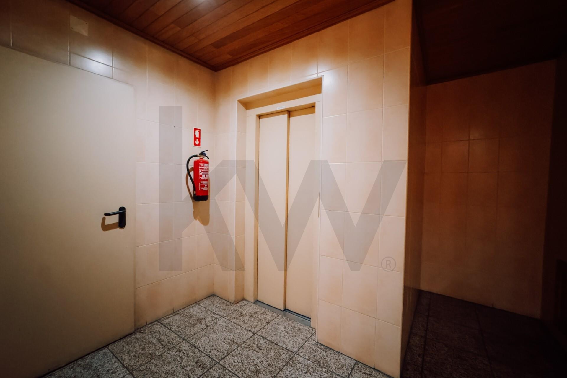 Apartamento T3 à Venda em Viseu - Portugal - 7
