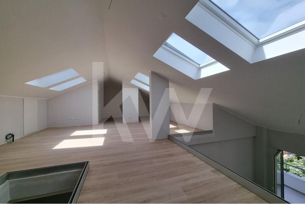 Apartamento T3 na Planta à Venda em Carcavelos - Lisboa - Portugal - 7